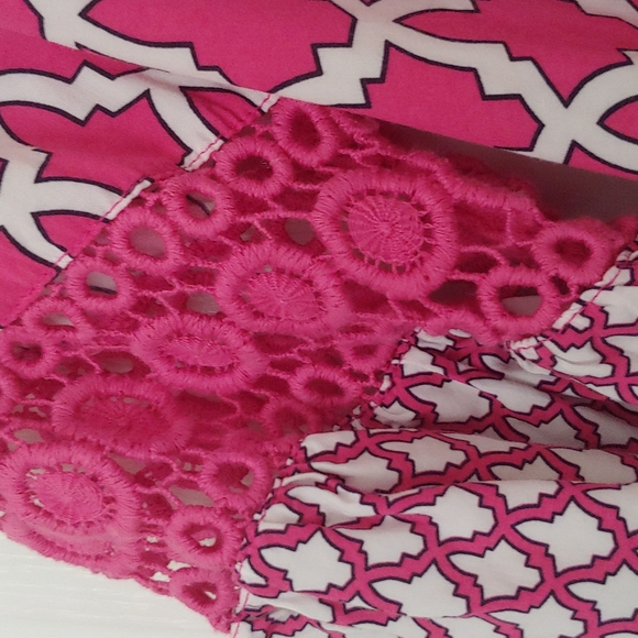 Crown & Ivy Lattice Print Bell Sleeve Peasant Top. Crochet. Size Small Petite - Picture 3 of 14